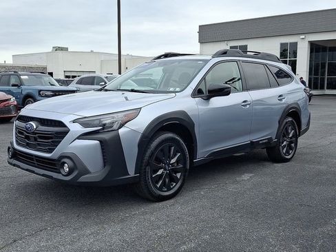 Used 2024 Subaru Outback Onyx Edition AWD/4WD image 3