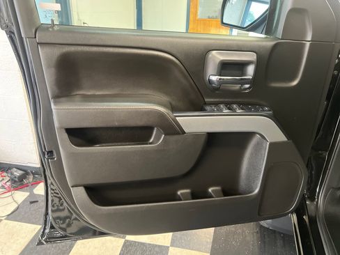 Used 2017 Chevrolet Silverado 1500 LT w/ Rally 2 Edition AWD/4WD image 32
