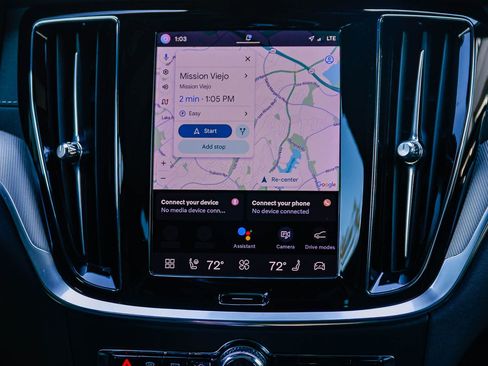 Used 2023 Volvo V60 T8 Polestar image 15