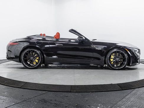 Used 2022 Mercedes-Benz SL 55 AMG 4MATIC image 37