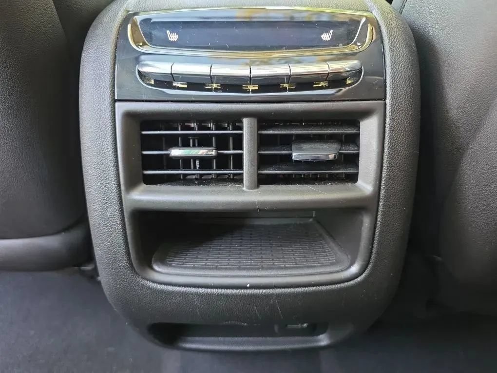 Used 2019 Cadillac XT5 Premium Luxury FWD image 45