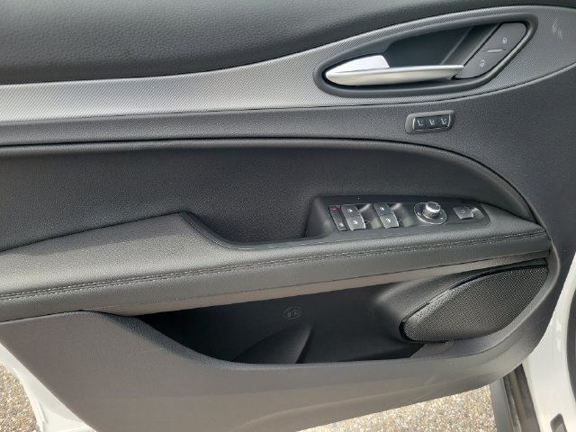 New 2025 Alfa Romeo Stelvio Sprint AWD/4WD image 14