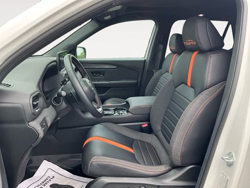 Used 2026 Honda Passport TrailSport image 10