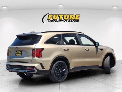 Used 2021 Kia Sorento SX FWD image 4
