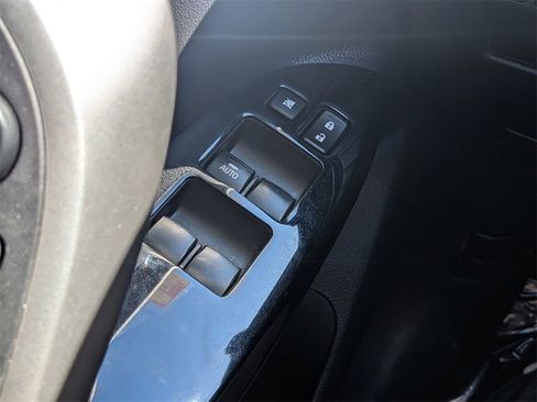 Used 2024 Mitsubishi Eclipse Cross LE image 21