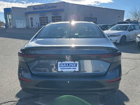 Used 2025 Honda Accord SE image 6
