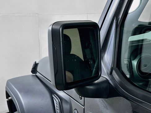 Used 2023 Jeep Wrangler Sport AWD/4WD image 33
