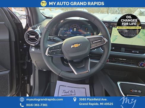 Used 2026 Chevrolet Equinox LT w/ Convenience Package II image 13