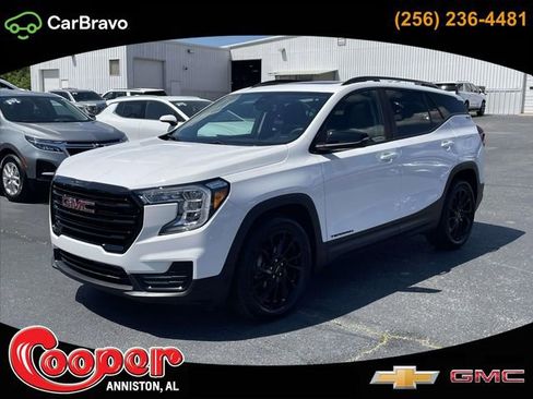 Used 2023 GMC Terrain SLE w/ Driver Convenience Package FWD image 1