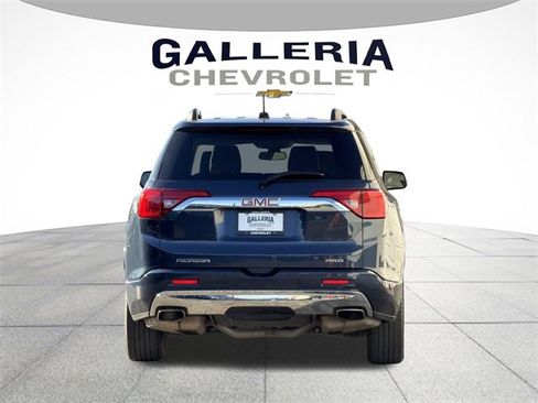 Used 2019 GMC Acadia Denali image 6
