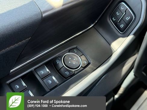 Certified 2025 Ford F150 Lariat w/ Tow/Haul Package AWD/4WD image 21