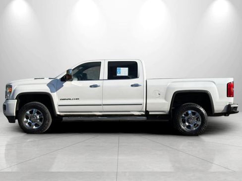 Used 2019 GMC Sierra 3500 Denali AWD/4WD image 5