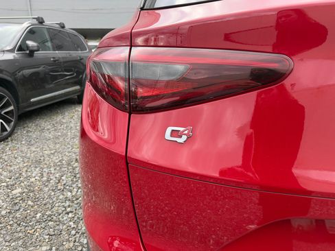 Used 2018 Alfa Romeo Stelvio Ti image 9