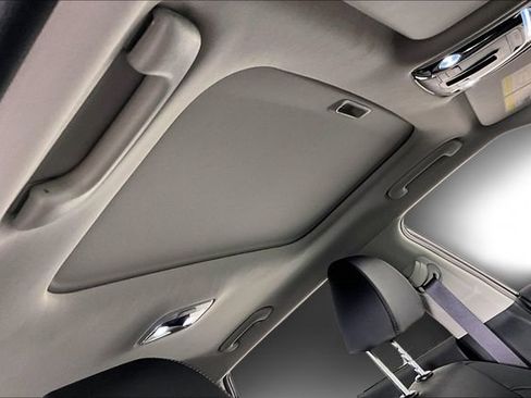 Certified 2026 Kia Seltos EX w/ EX Sunroof Package image 27