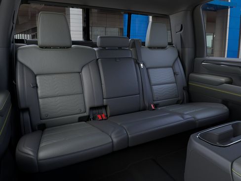 New 2026 Chevrolet Silverado 2500 ZR2 w/ ZR2 Bison Edition AWD/4WD image 17