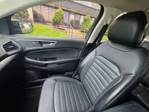 Used 2018 Ford Edge SEL w/ Equipment Group 201A FWD image 14