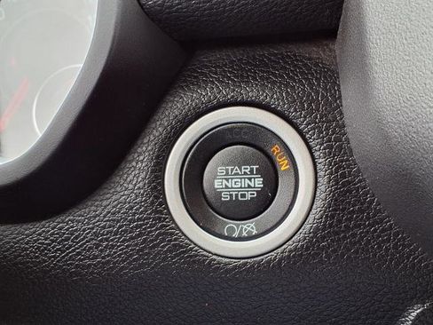 Used 2022 RAM 3500 Laramie image 9