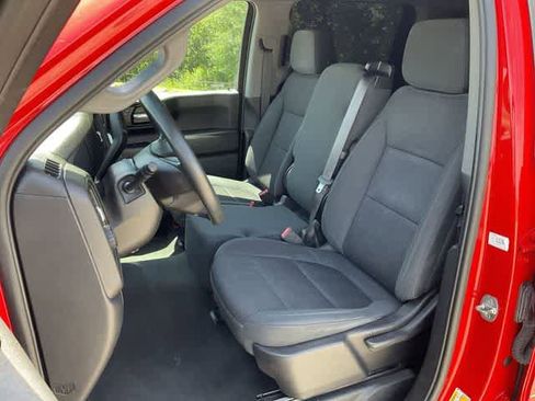 Used 2022 Chevrolet Silverado 1500 Custom RWD image 12