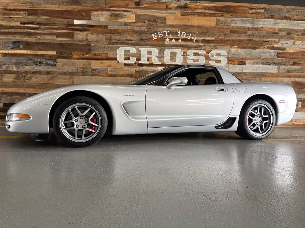 Used 2001 Chevrolet Corvette Z06 w/ Memory Pkg RWD image 13