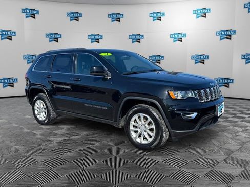 Certified 2021 Jeep Grand Cherokee Laredo image 8