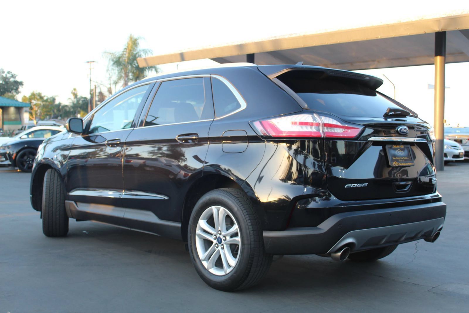 Used 2020 Ford Edge SEL AWD/4WD image 3