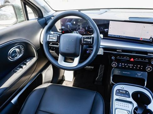 New 2026 Hyundai Ioniq 9 Calligraphy AWD/4WD image 17