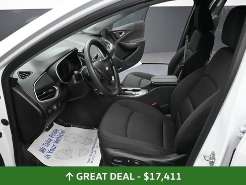 Used 2024 Chevrolet Malibu LT image 32