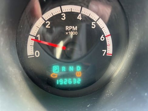 Used 2008 Dodge Nitro SXT image 11