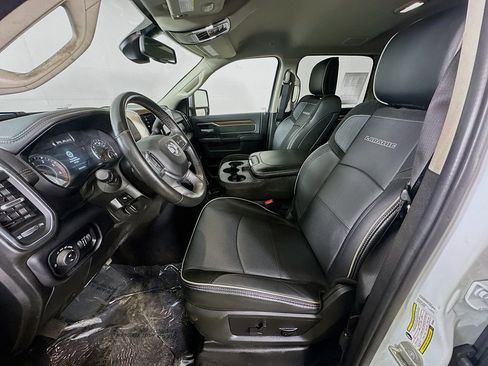 Used 2024 RAM 2500 Laramie image 14