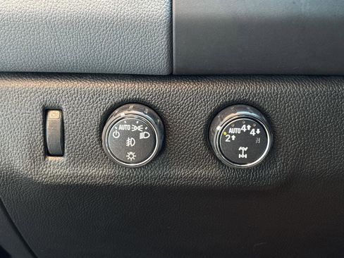 Used 2022 Chevrolet Colorado Z71 w/ Z71 Midnight Edition image 23