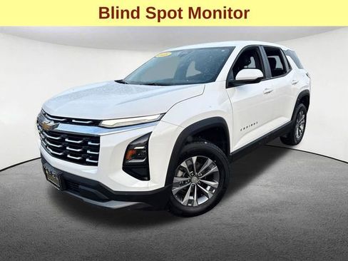 Used 2025 Chevrolet Equinox LT AWD/4WD image 5