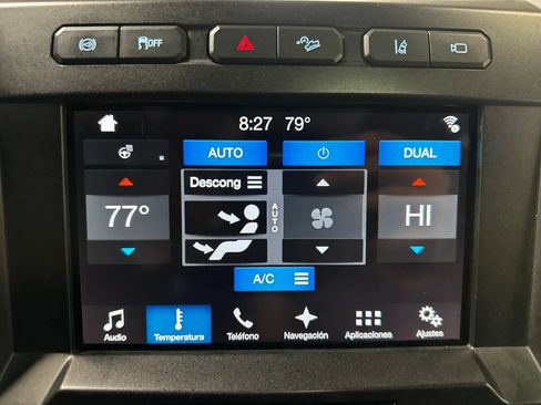 Used 2017 Ford F250 Lariat w/ Lariat Ultimate Package AWD/4WD image 37