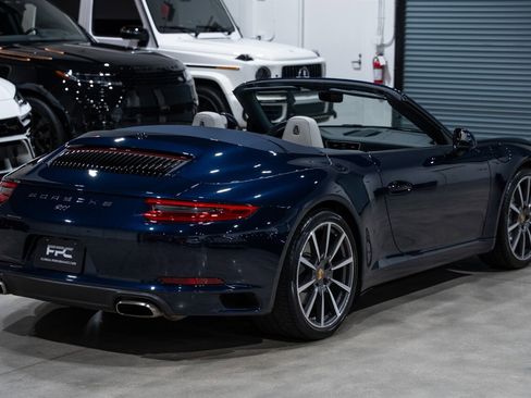 Used 2019 Porsche 911 Carrera RWD image 7
