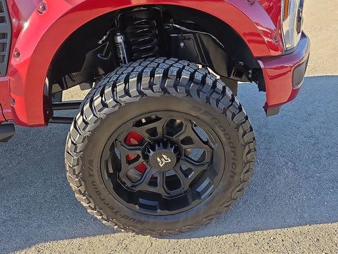 New 2025 Ford F250 XLT w/ Black Appearance Package image 7