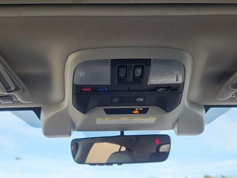 Used 2019 Subaru Crosstrek 2.0i Limited w/ Moonroof Package w/Navigation image 20