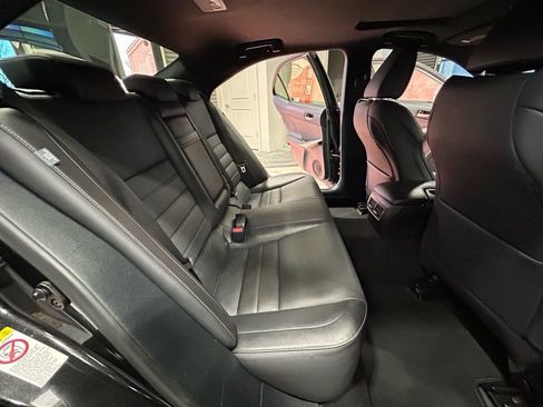 Used 2017 Lexus IS 300 F Sport w/ F Sport Package image 46