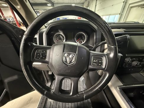 Used 2013 RAM 2500 Outdoorsman image 23