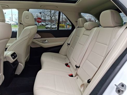 Used 2023 Mercedes-Benz GLE 350 4MATIC image 14