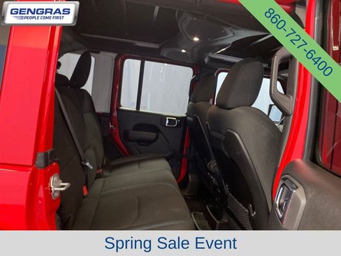 Used 2025 Jeep Wrangler Unlimited Rubicon 4xe w/ Convenience Group AWD/4WD image 35