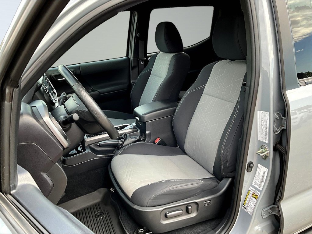 Used 2020 Toyota Tacoma 4x4 Double Cab image 24