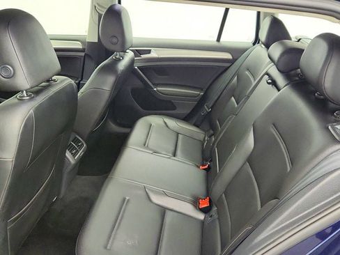 Used 2016 Volkswagen Golf SE w/ Lighting Package image 20