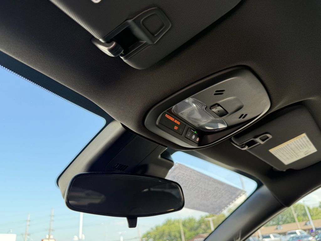 New 2026 Buick Envista Sport Touring FWD image 30