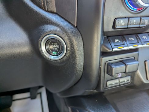 Used 2020 GMC Sierra 1500 AT4 w/ AT4 Premium Package image 19