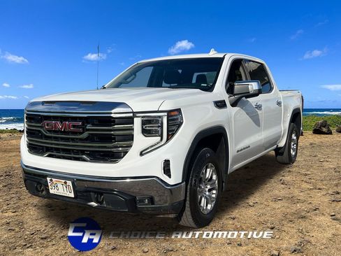 Used 2024 GMC Sierra 1500 SLT image 1