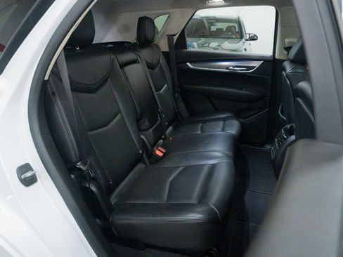 Used 2018 Cadillac XT5 Premium Luxury w/ Driver Assist Package image 30