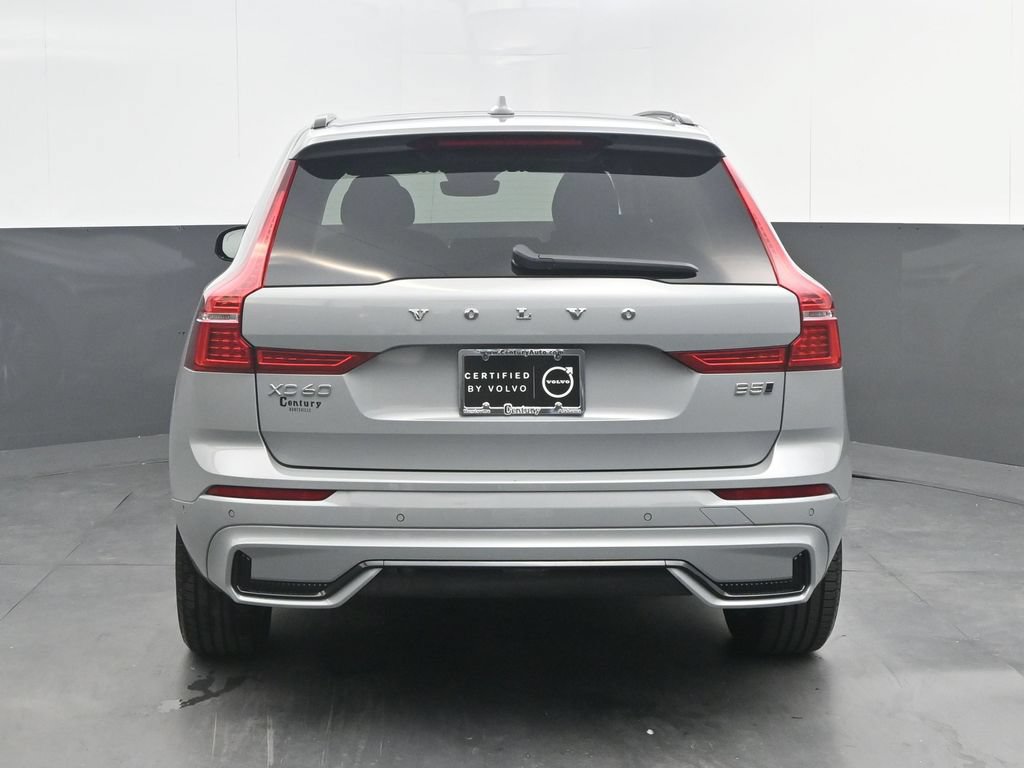 Certified 2024 Volvo XC60 B5 Plus AWD/4WD image 6
