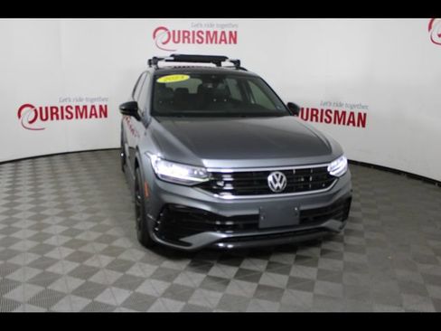 Used 2023 Volkswagen Tiguan SE R-Line AWD/4WD image 12