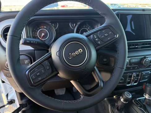 New 2026 Jeep Gladiator Sport image 22