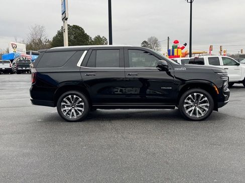 Used 2026 Chevrolet Tahoe High Country image 2