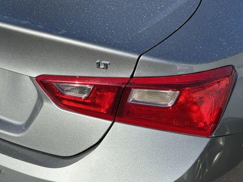 Used 2024 Chevrolet Malibu LT image 5